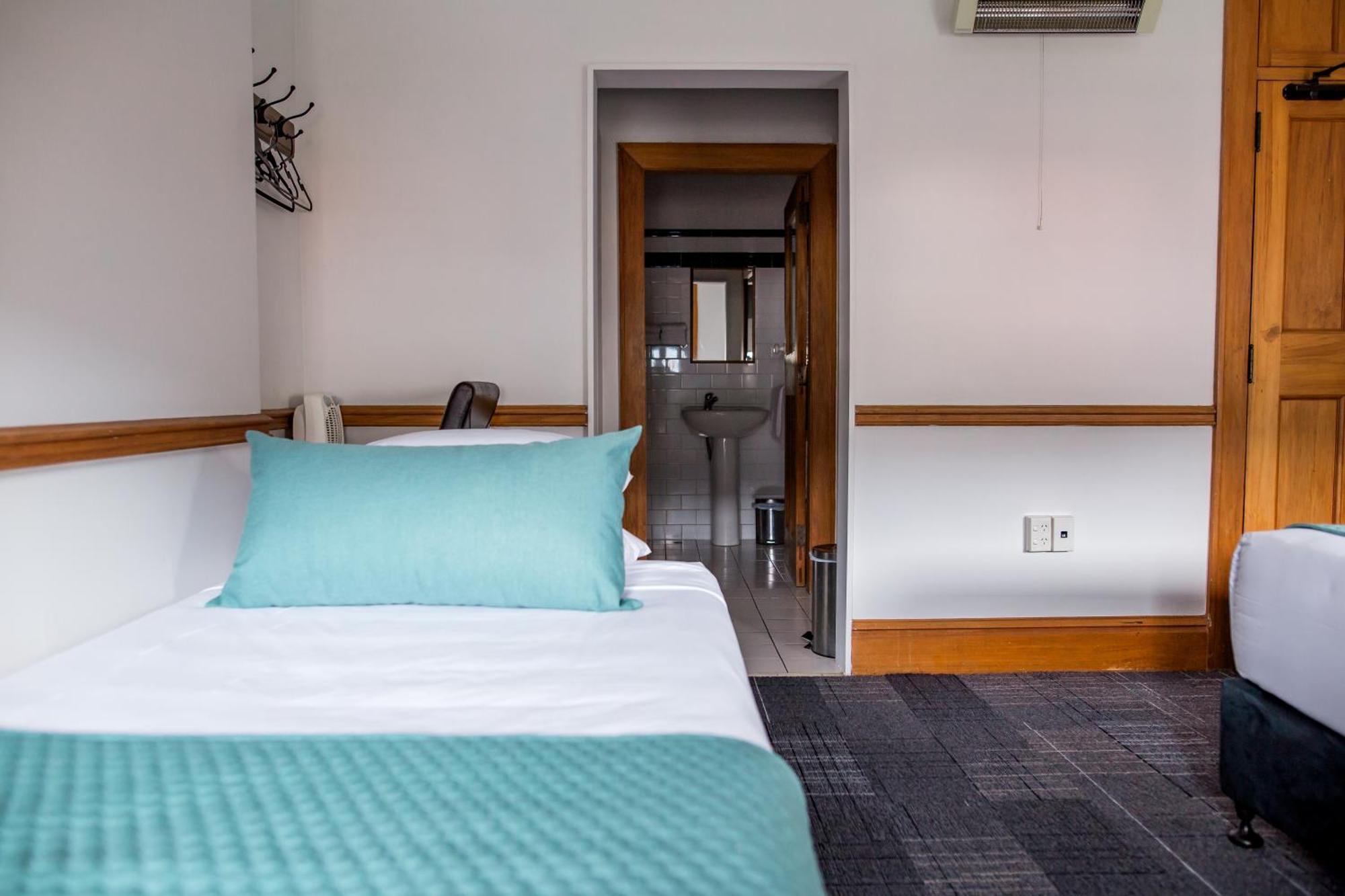 The Cambridge Hotel & Backpackers Wellington Eksteriør billede