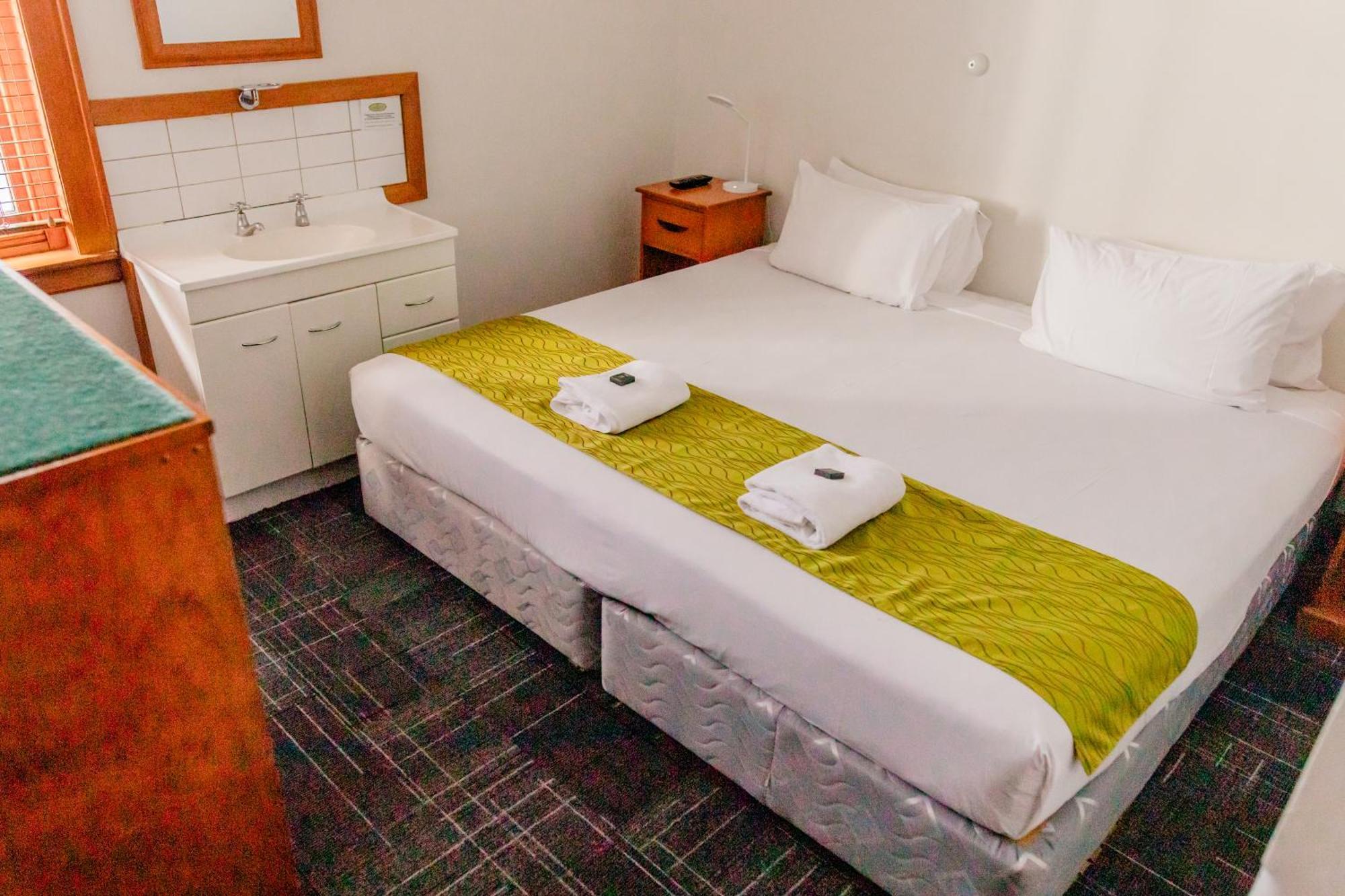 The Cambridge Hotel & Backpackers Wellington Eksteriør billede